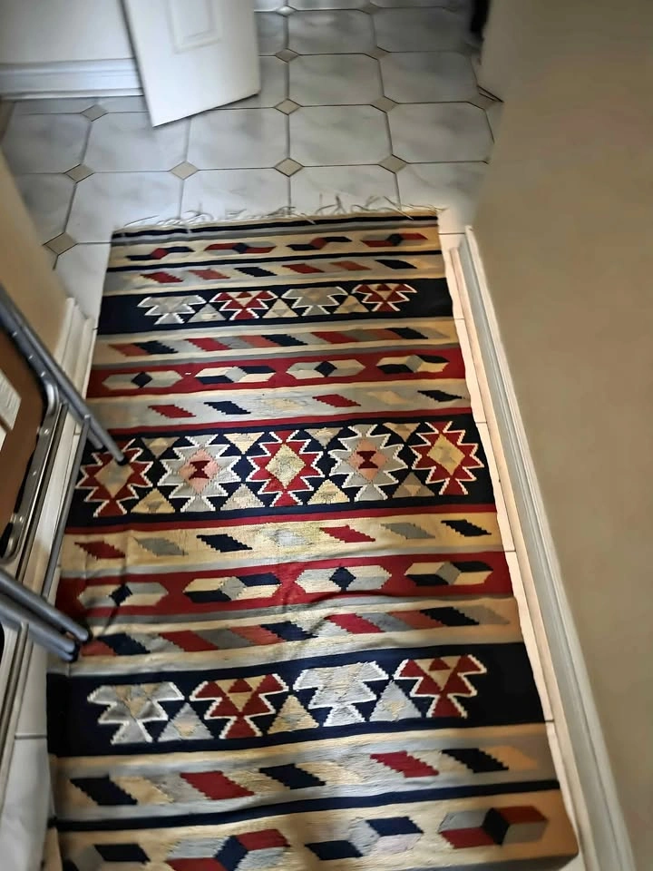 Rug