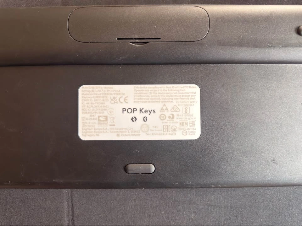 Logitech Logi Pop Keys wireless keyboard - Black/Yellow - photo 2