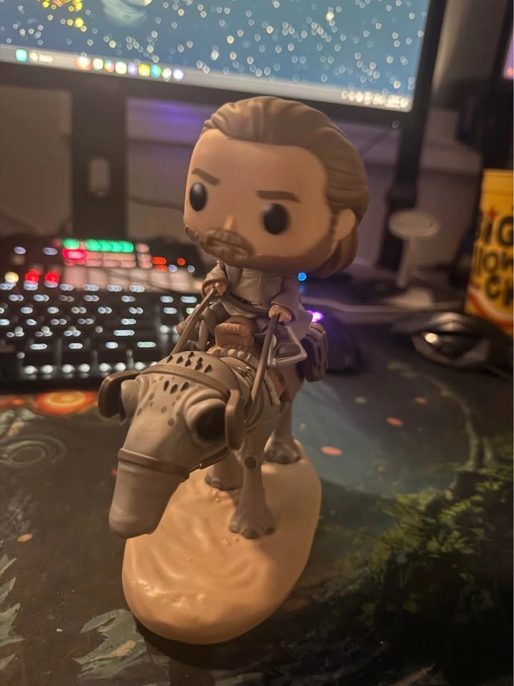 Obi-wan Funko Deluxe Figure - photo 2