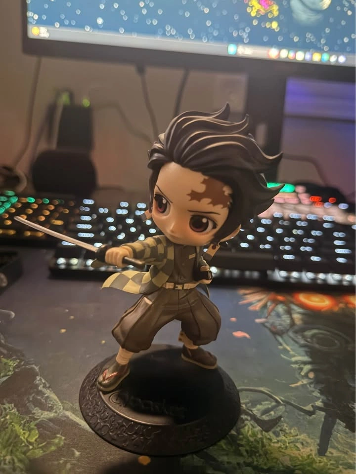 Tanjiro ALT colours figure - photo 4