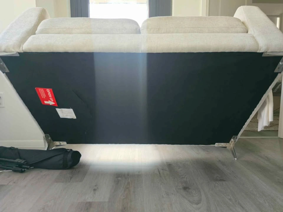 Leon's Micah Loveseat – Beige | Excellent Condition - photo 3