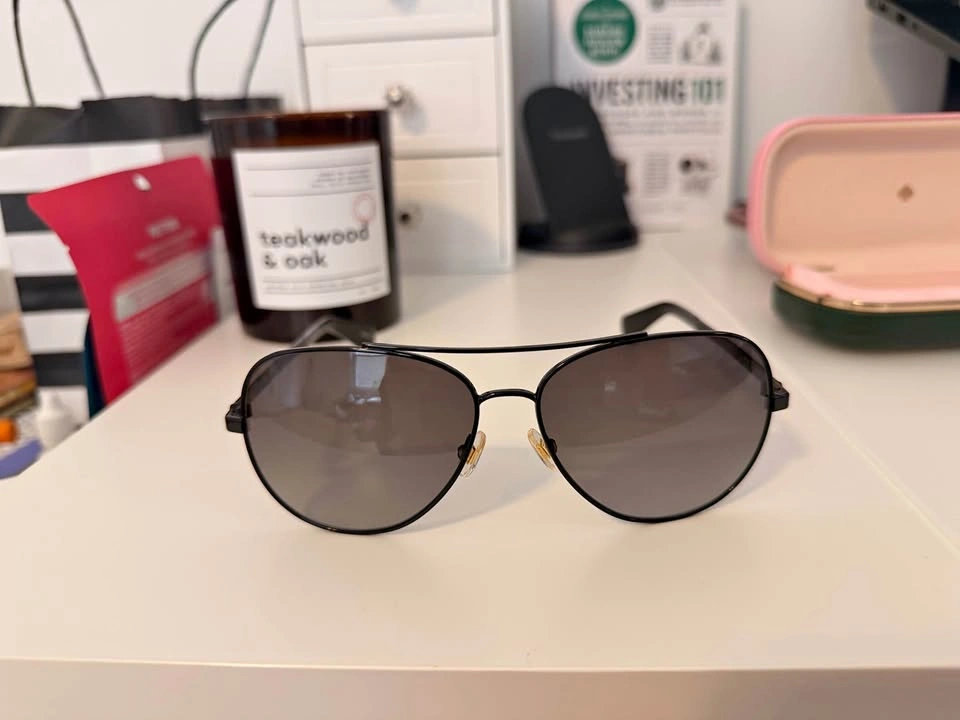 Kate spade women sunglasses with box
