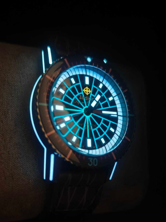 ZODIAC *NEW* Swiss Made Automatic Dive Watch Limited Edition 282 - photo 2