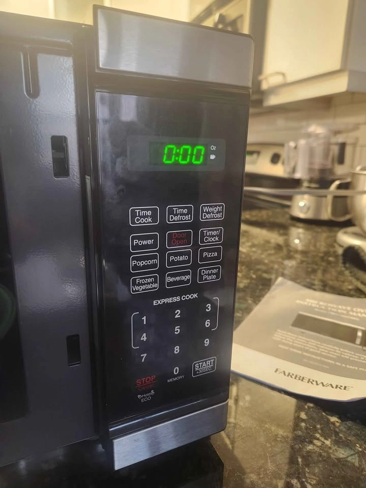 Farberware microwave 1.1 cubic feet - photo 2
