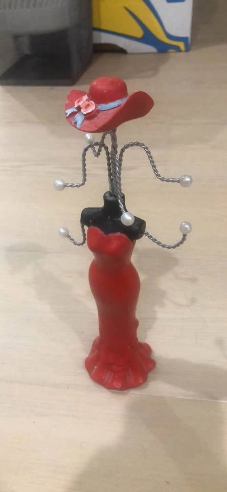 Red Mannequin Jewelry Stand - photo 2