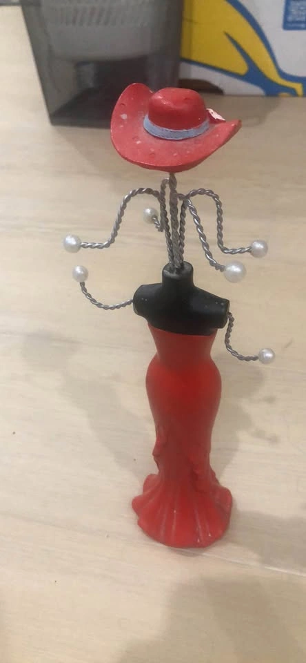 Red Mannequin Jewelry Stand - photo 3
