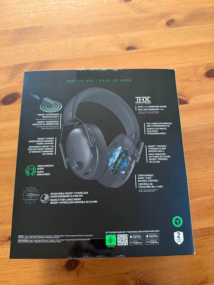 Razer blackshark v3 wireless gaming headset - photo 2