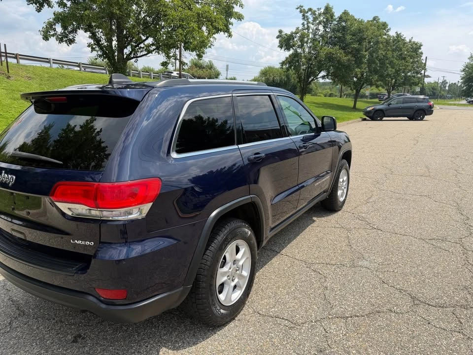 2014 Jeep Grand Cherokee Laredo Sport Utility 4D - photo 5