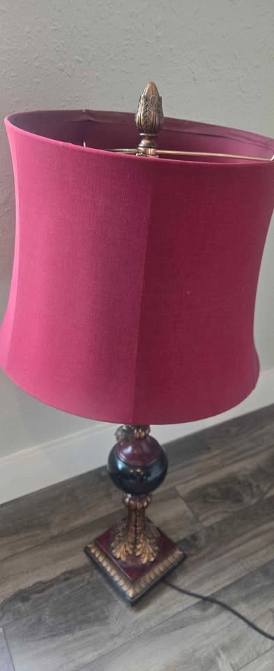Antique Style Table Lamp with Wooden Base & Maroon Shade - photo 4