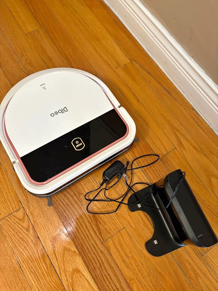 Dibea Roomba with Charger+Mop