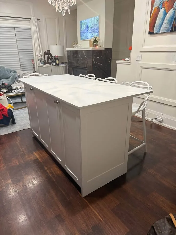 Custom Kitchen Island image indicator(2)