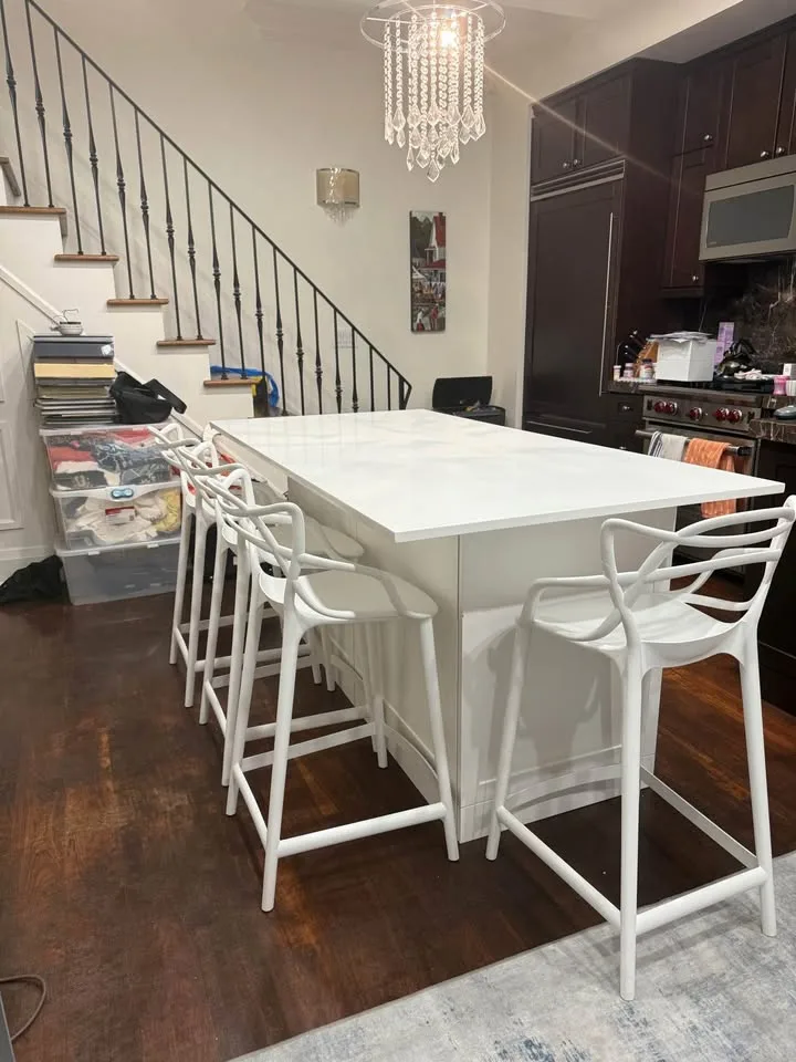 Custom Kitchen Island image indicator(3)