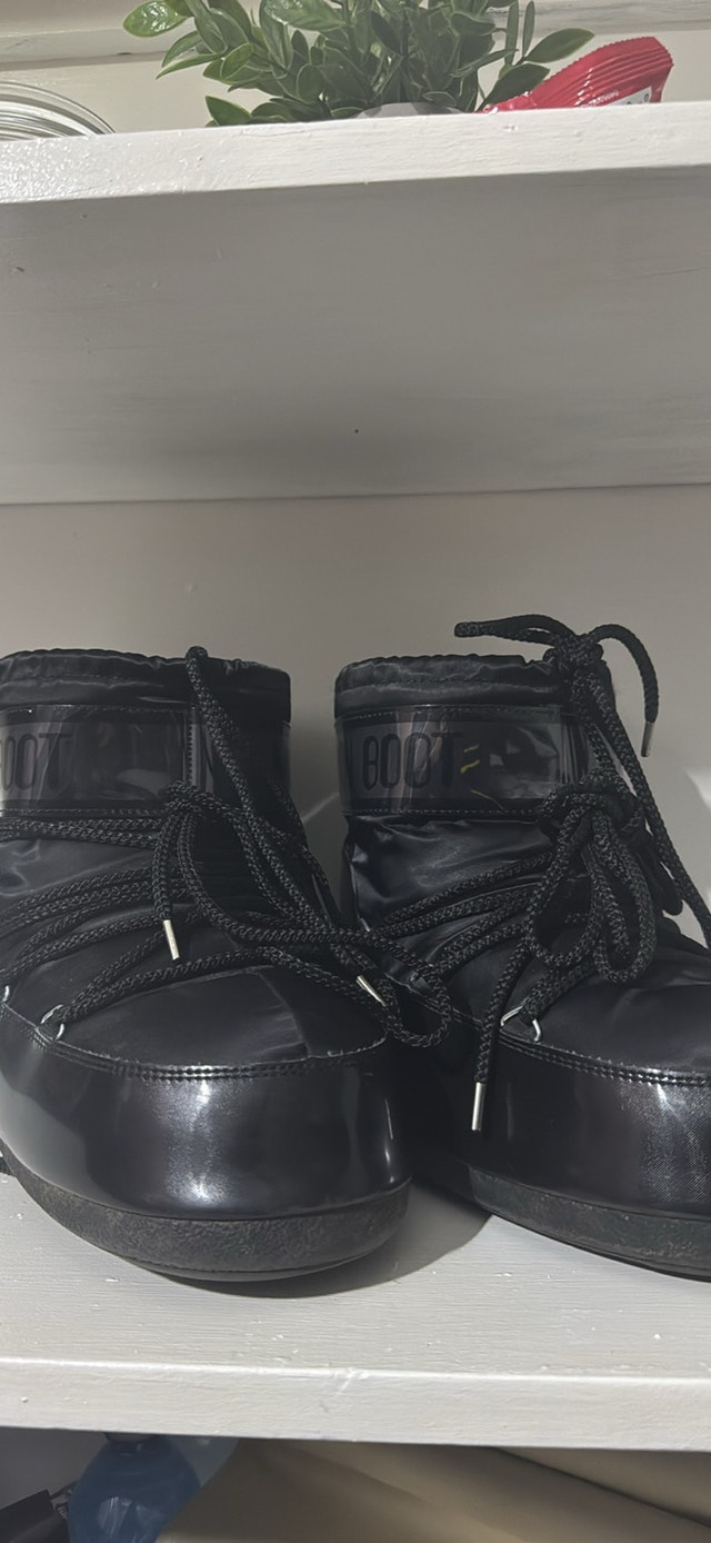 Moon Boot