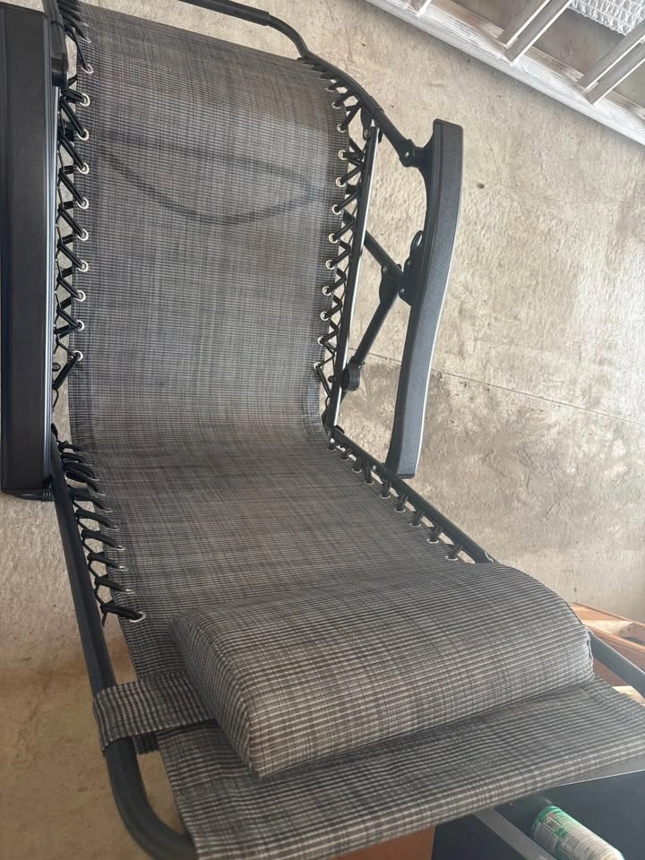 Zero Gravity Recliner Chair - Gray - photo 2
