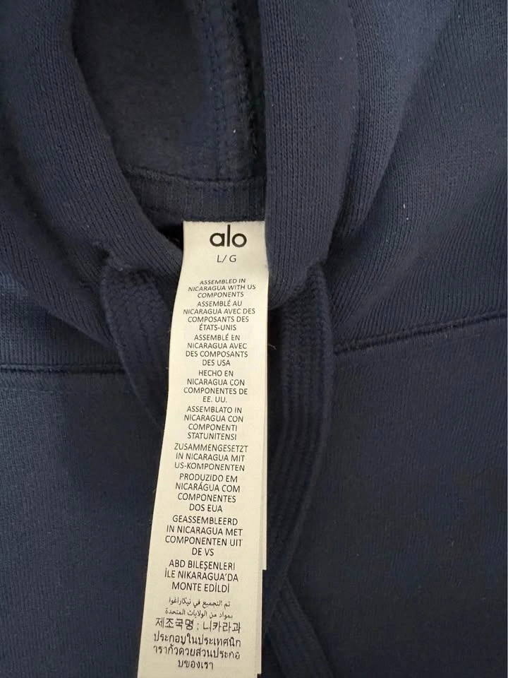 Alo Yoga Accolade Hoodie – Size Large – Worn Once – Like New - photo 2
