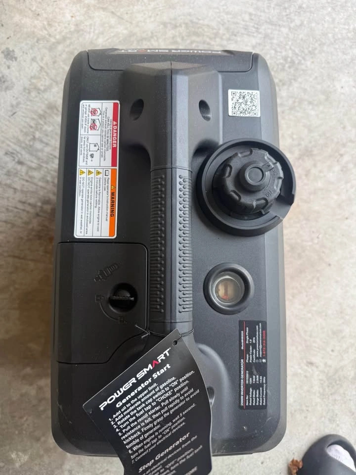 PowerSmart 2500 Watts Inverter Generator - photo 2