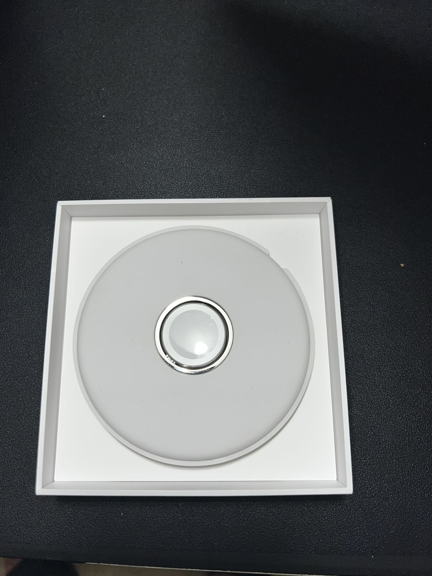 Apple Magnetic Charging Dock - photo 2