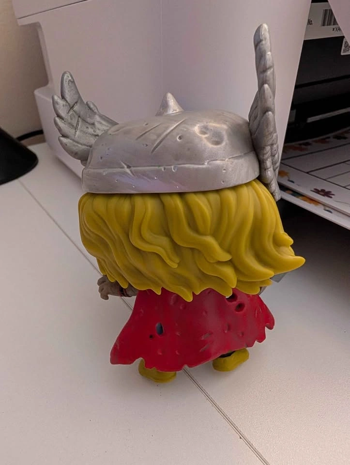 Zombie Thor - photo 2
