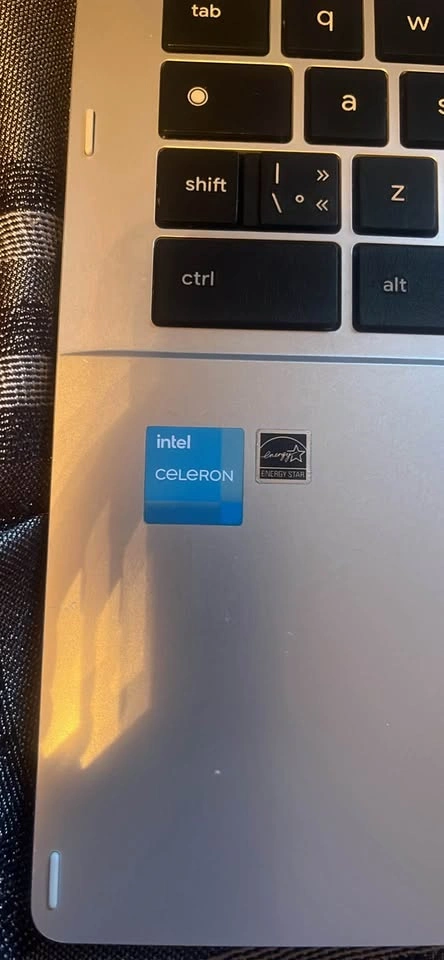 ASUS Chromebook CX1500 - photo 3