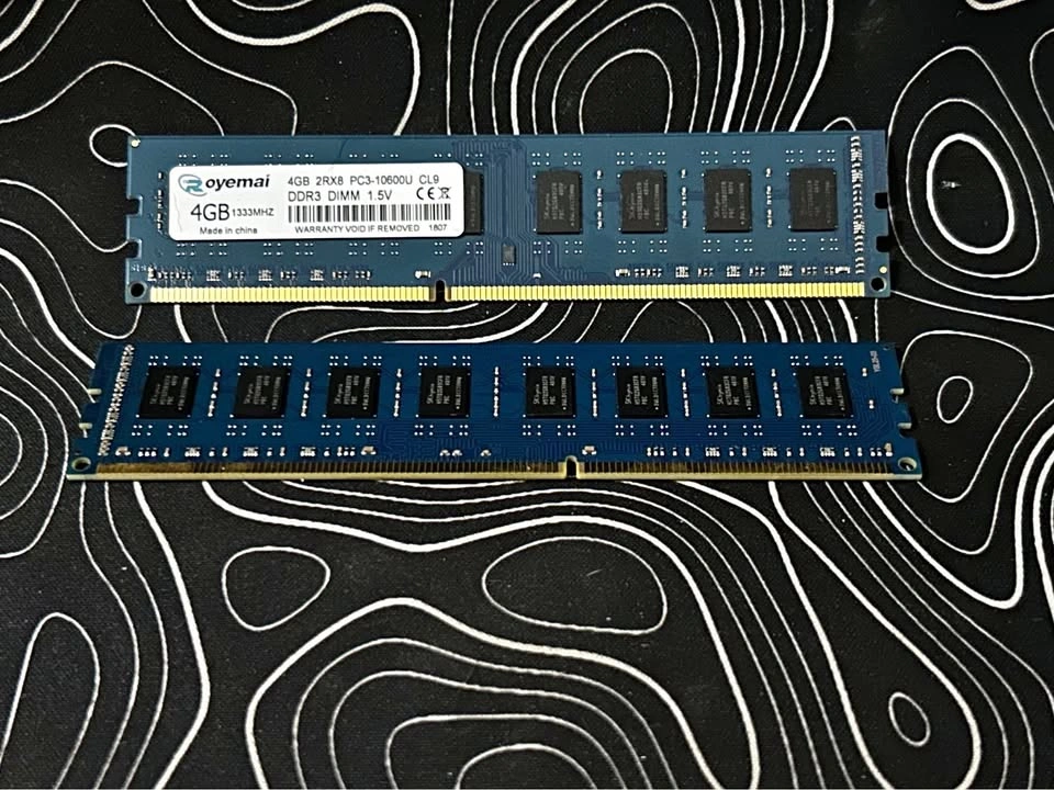 2x Royemai 4GB DDR3-1333 (PC3-10600U) Desktop RAM – 8GB