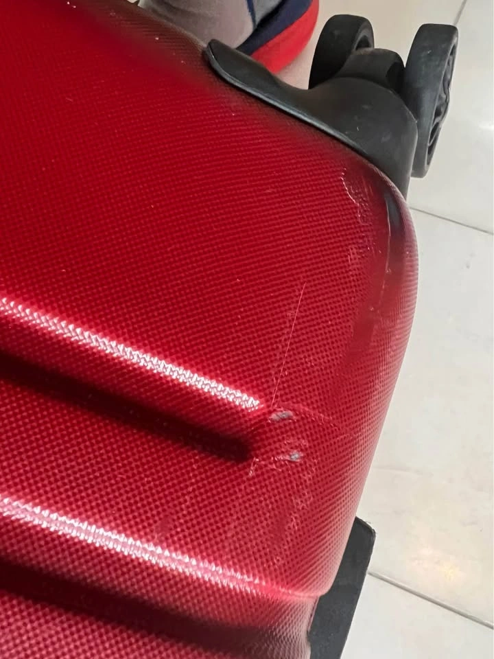Used Bugatti red large Geneva - photo 5