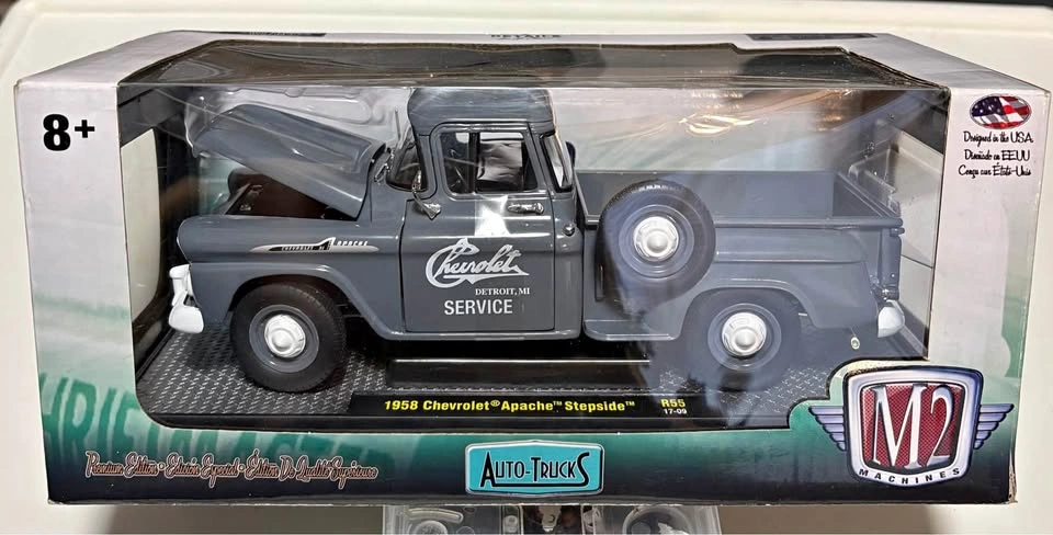 Diecast 1958 Chevrolet Apache Stepside 1/24