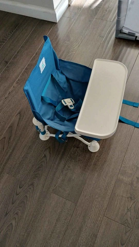Hiccapop OmniBoost Travel Booster Seat - photo 2