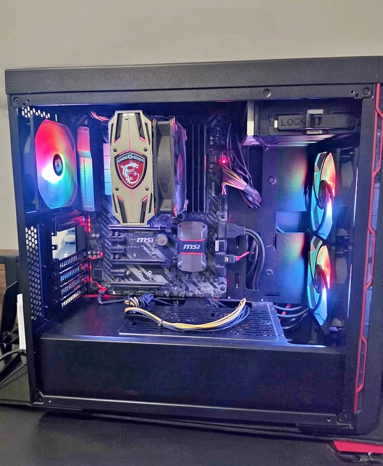 I7 8700K, 24GB DDR4, MSI Z370 TOMAHAWK