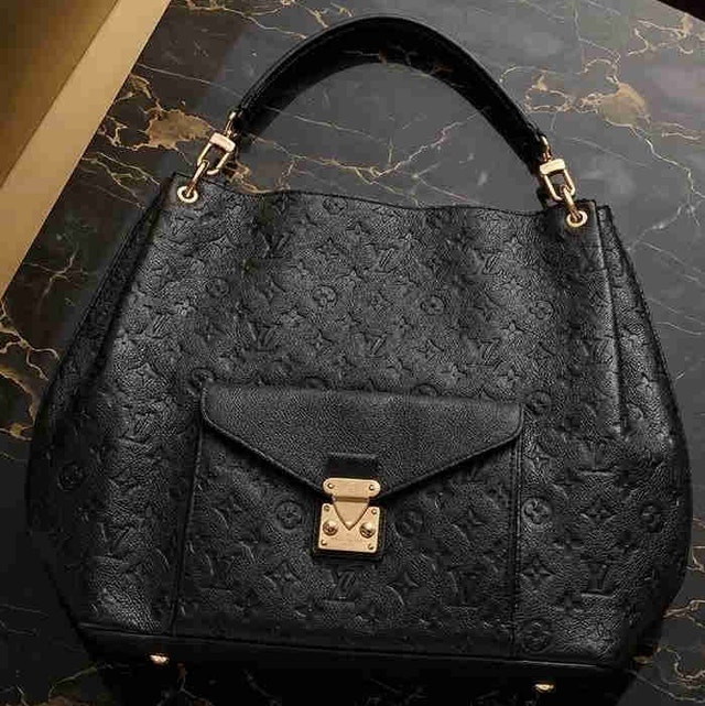 Authentic Louis Vuitton Metis Hobo Monogram Empreinte Noir