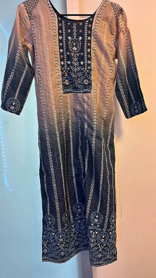 Ethnic wear- Salwaar kameez Indian/Pak