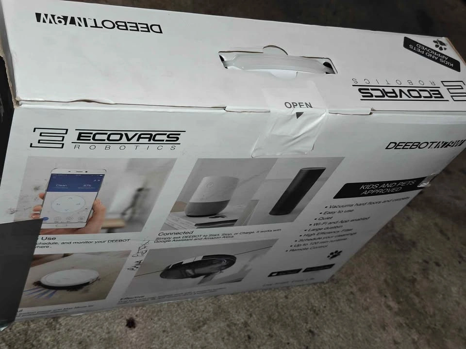 Robot vacuum - photo 2