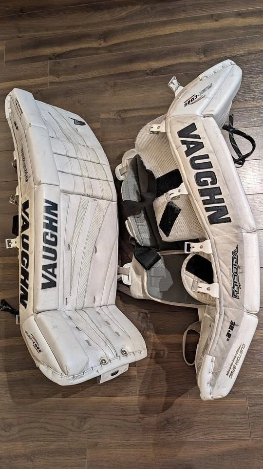 Junior Goalie Pads
