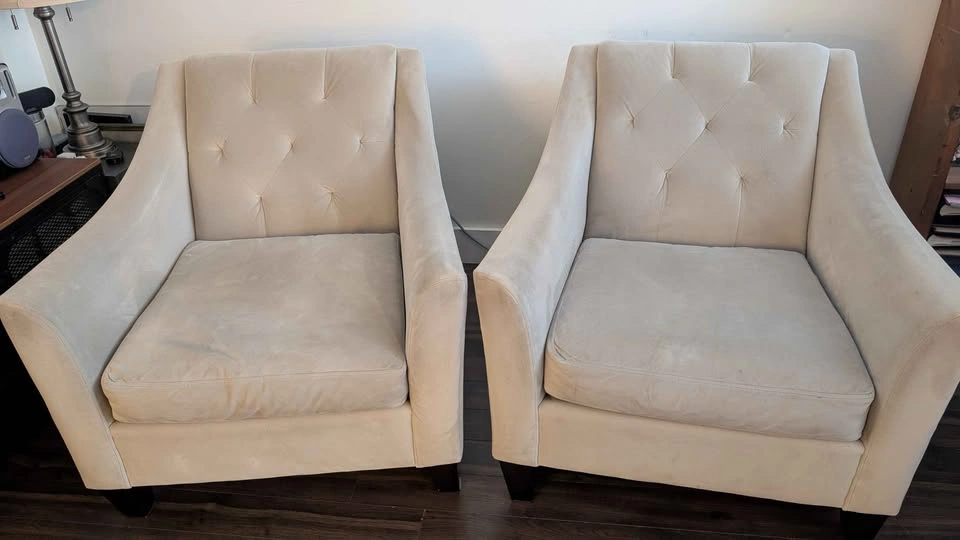 Pair of Cream/Beige Microfiber Accent Chairs - photo 3
