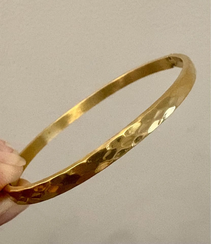 Gold Bangle - photo 2