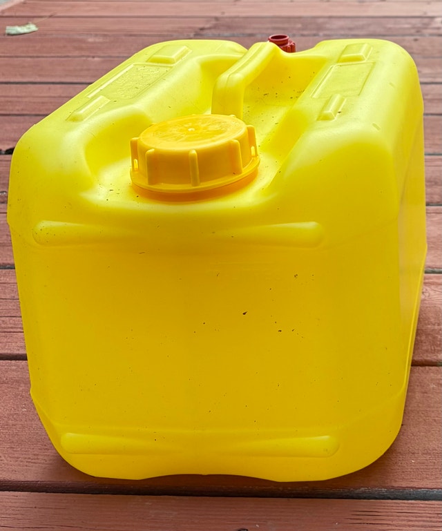 HTH and Omni - Chlorine pucks, granules, hardness decreaser - photo 4