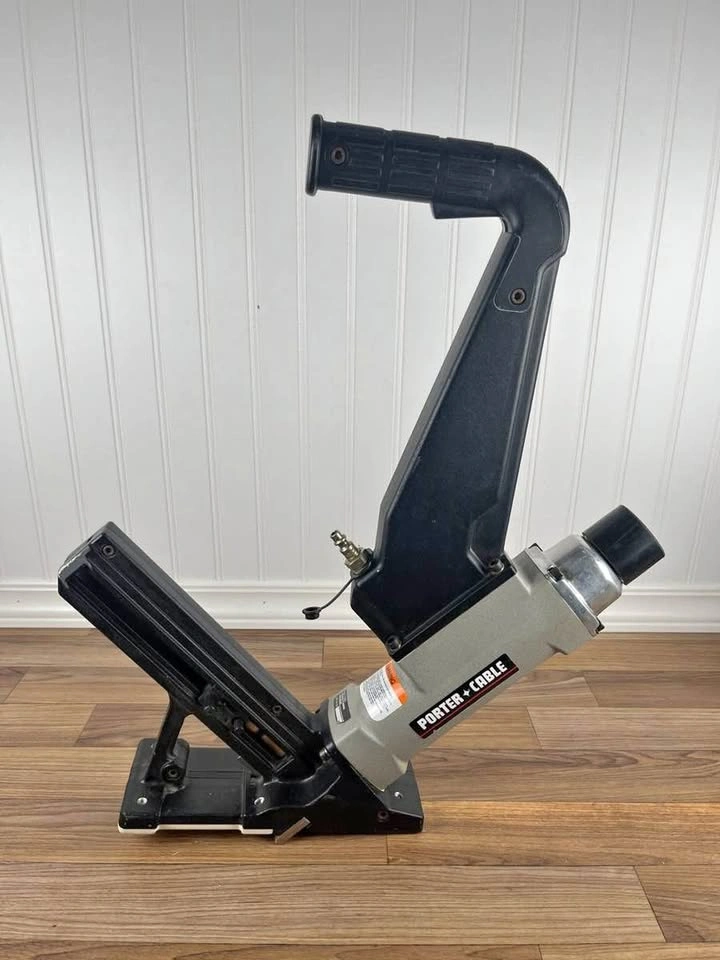 Porter-Cable Pneumatic Hardwood Flooring Cleat Nailer