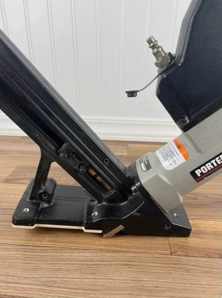 Porter-Cable Pneumatic Hardwood Flooring Cleat Nailer - photo 3