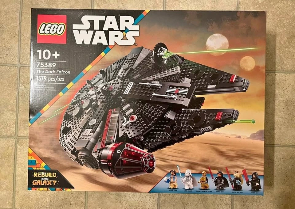 The Dark Falcon - 75389