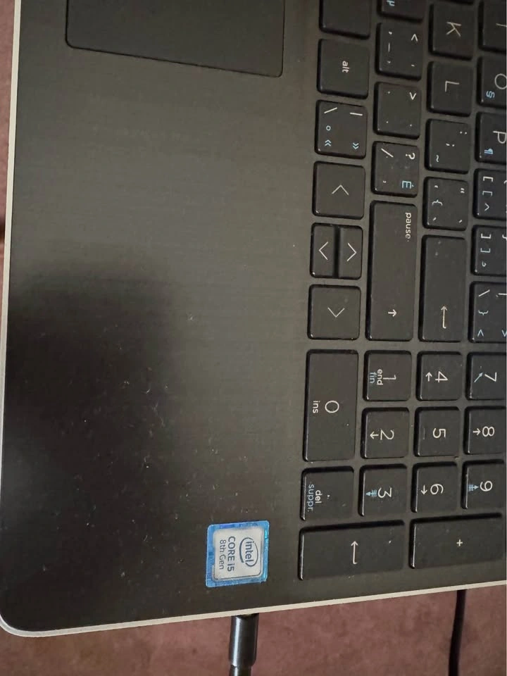 Old Laptop - photo 2