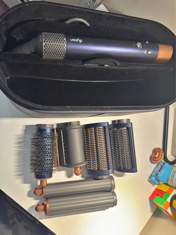 Dyson Airwrap Multi styler