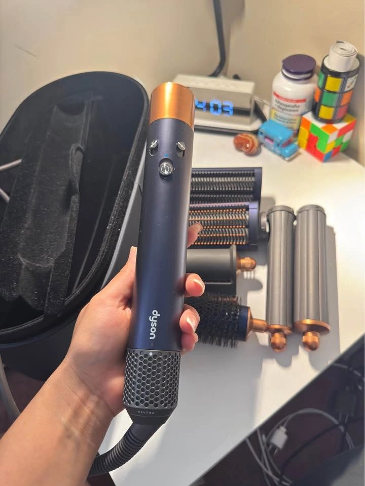 Dyson Airwrap Multi styler - photo 3