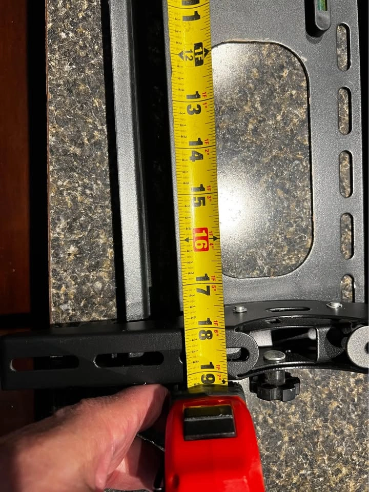TV wall mount - photo 2
