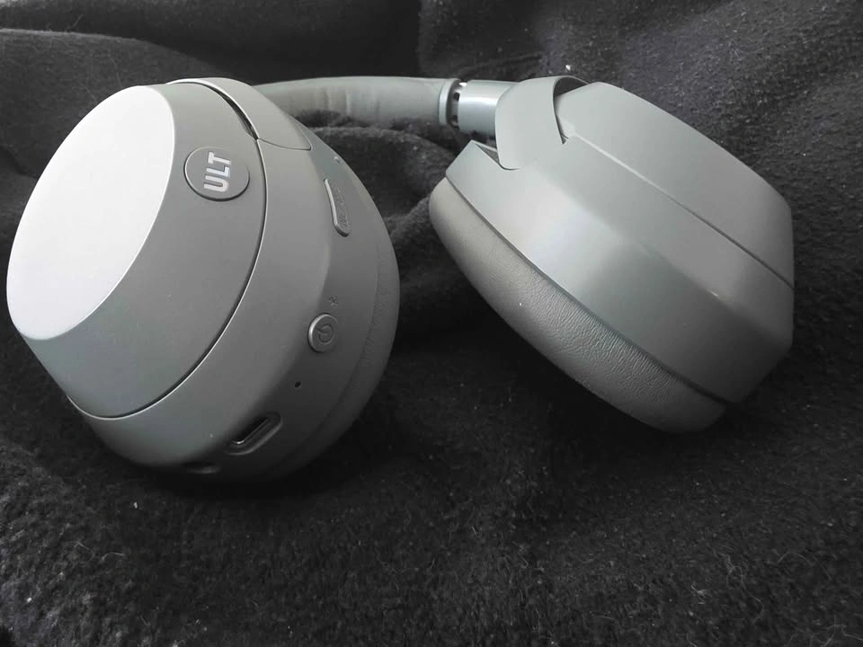 Sony ULT Headphones - photo 2