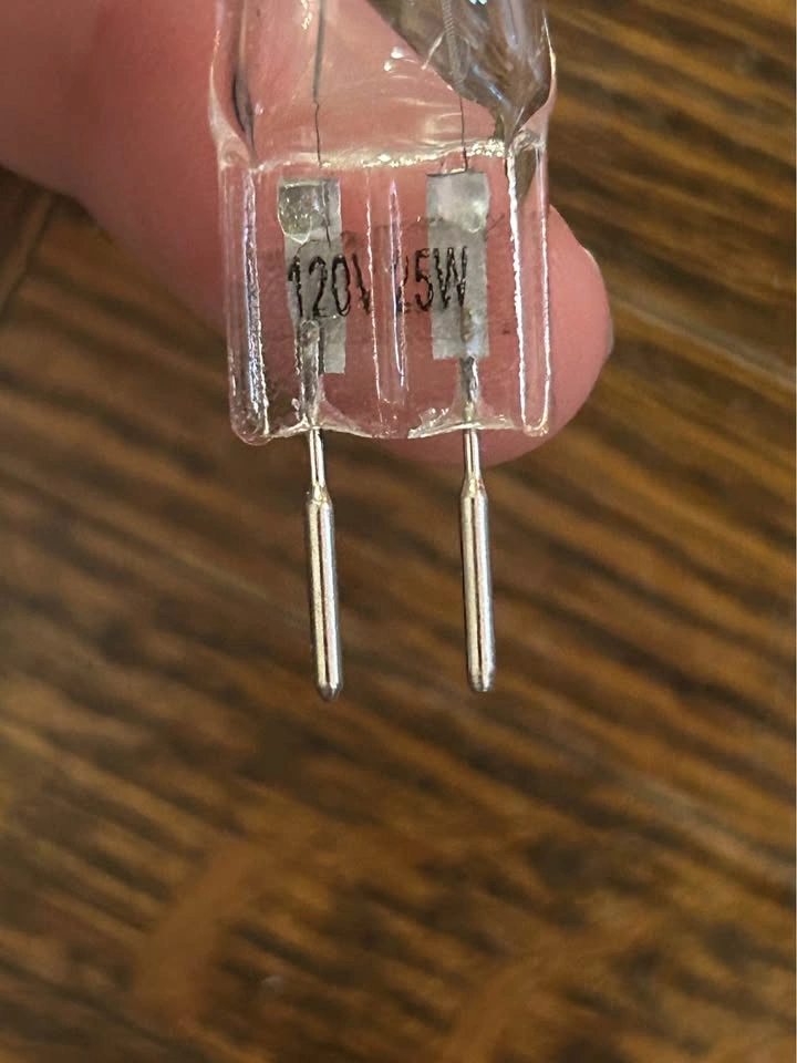 G8 halogen bulb 120V 25W 4 total - photo 3