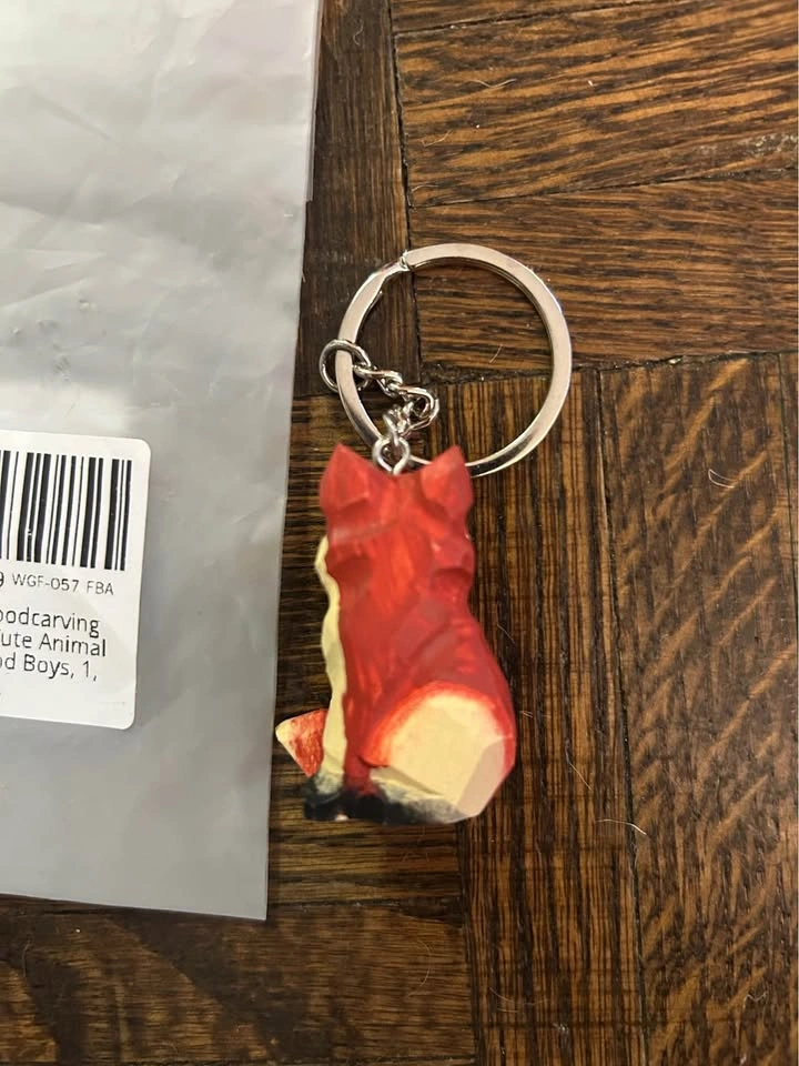 Fox wooden keychain - photo 2