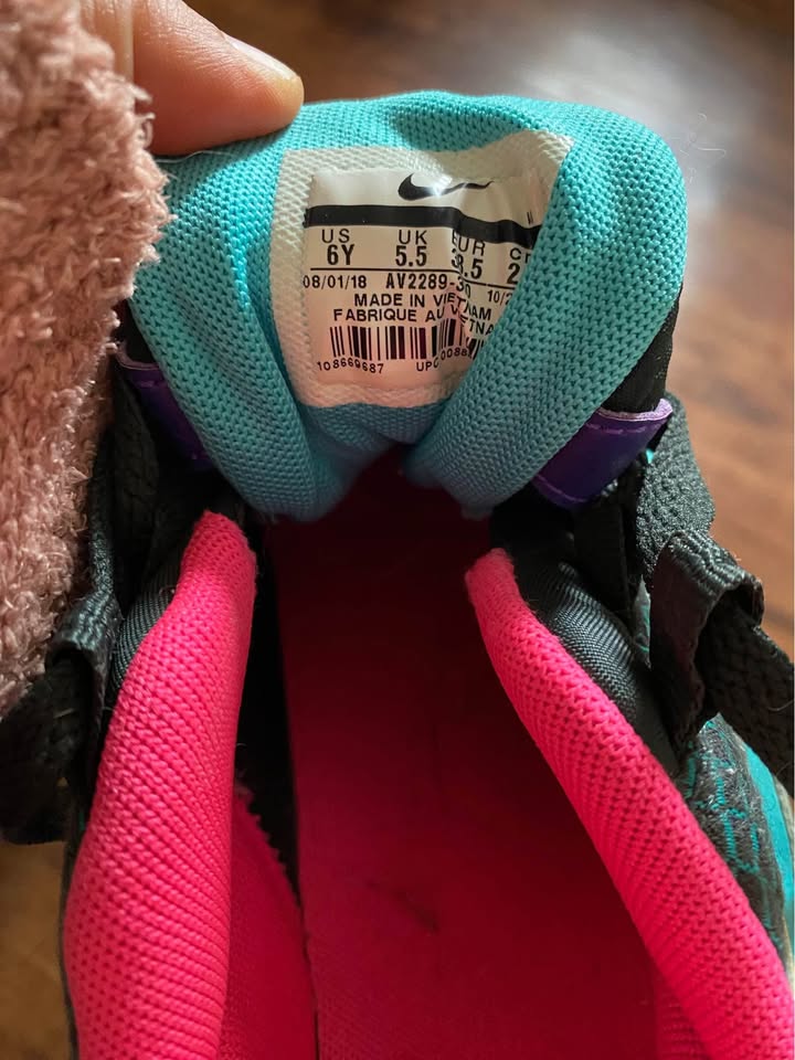 Nike Air Max 95 NOW Green Purple Pink Size 6Y/Women’s 6 - photo 5