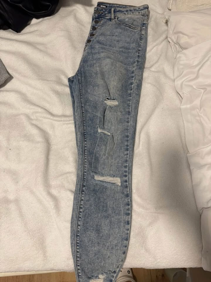 Fashion nova jeans - photo 3