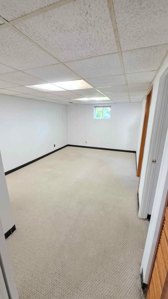 2 Beds 1 Bath - Apartment - photo 2