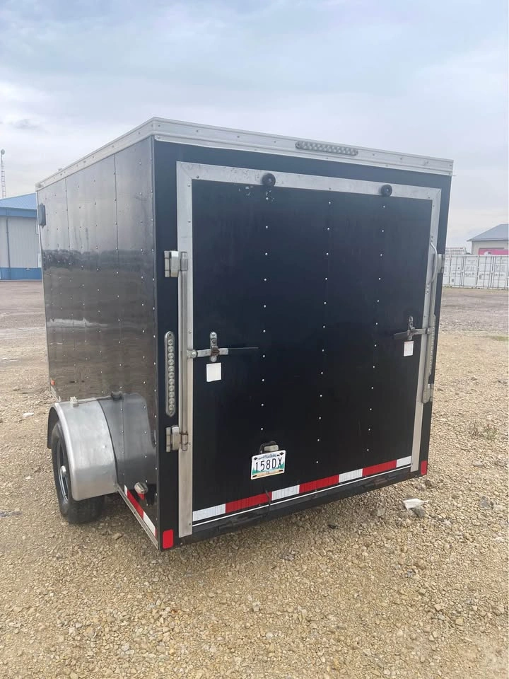 2015 5x10 Enclosed trailer - photo 3