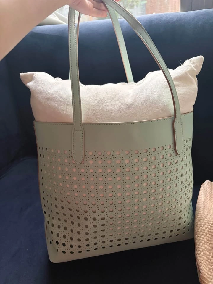 Nanette Lepore teal purse set - Tote and Woven purse - photo 3